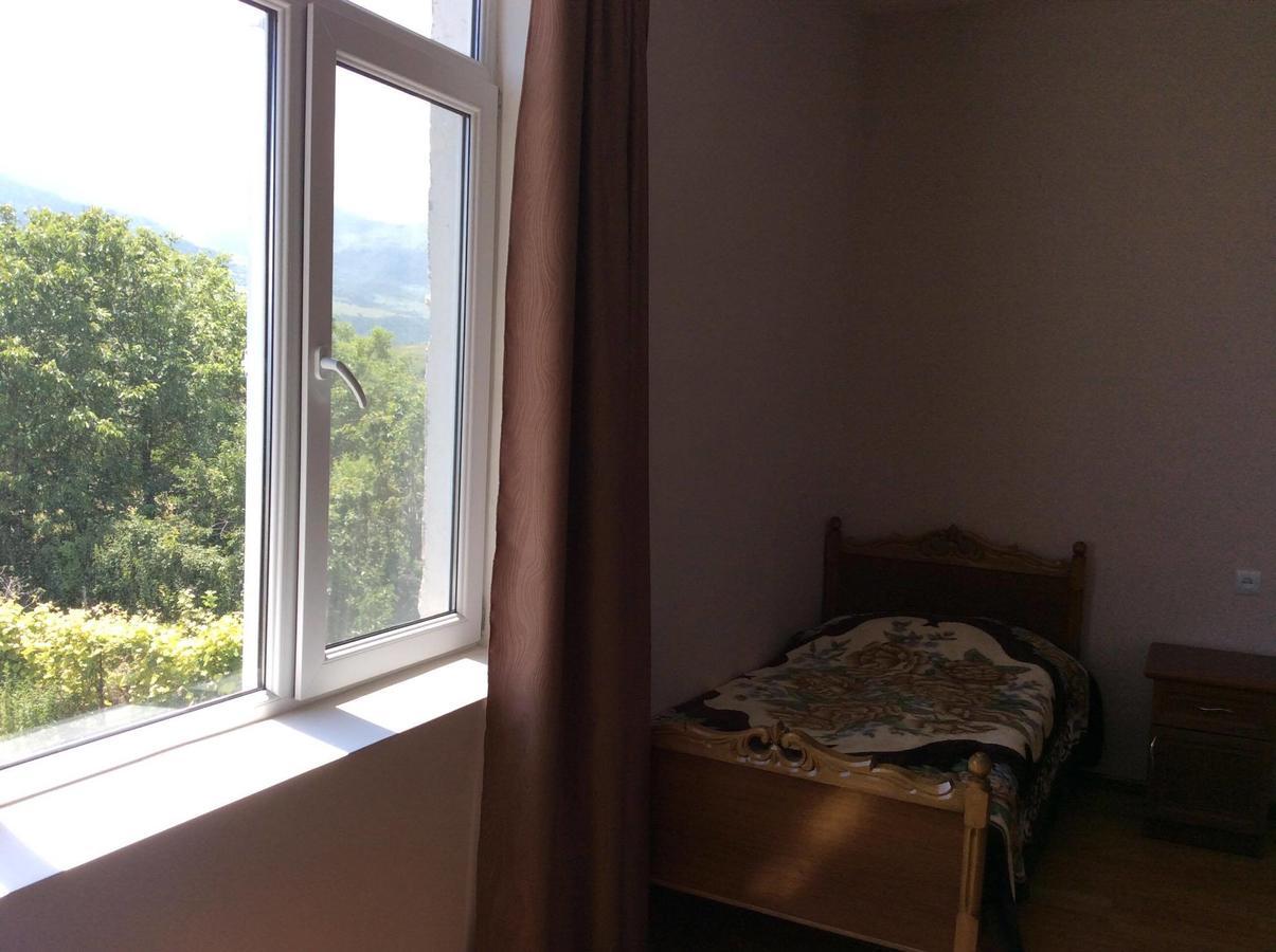 Bed And Breakfast John And Lena Tatev Esterno foto