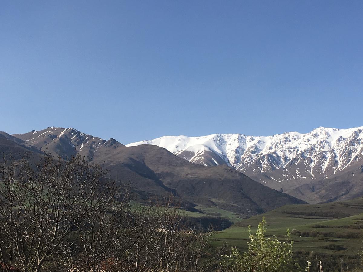 Bed And Breakfast John And Lena Tatev Esterno foto