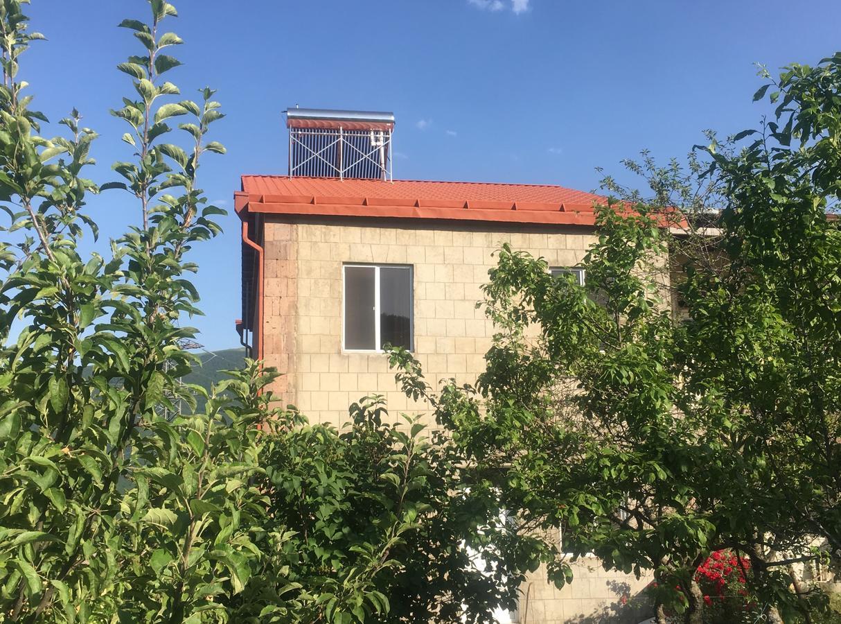 Bed And Breakfast John And Lena Tatev Esterno foto